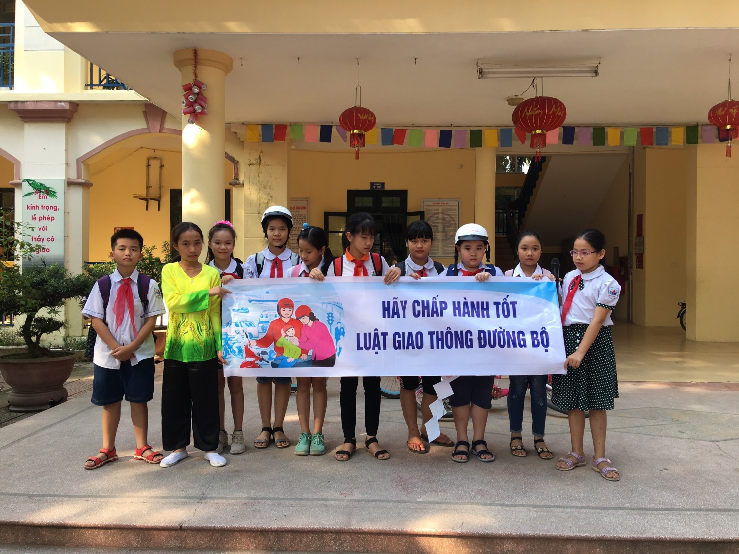 Tuyên truyền an toàn giao thông